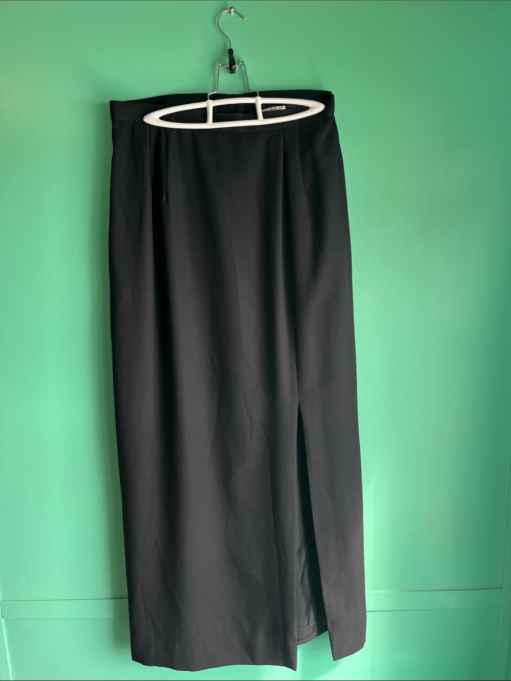 Elegant Black Maxi Skirt with Front Slit